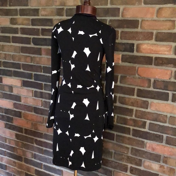 🖤 3 for $25. 1Kenneth Cole Dress - Picture 2 of 4